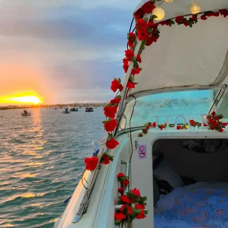 Guestboat Milagre Hotel FAO Exterior photo