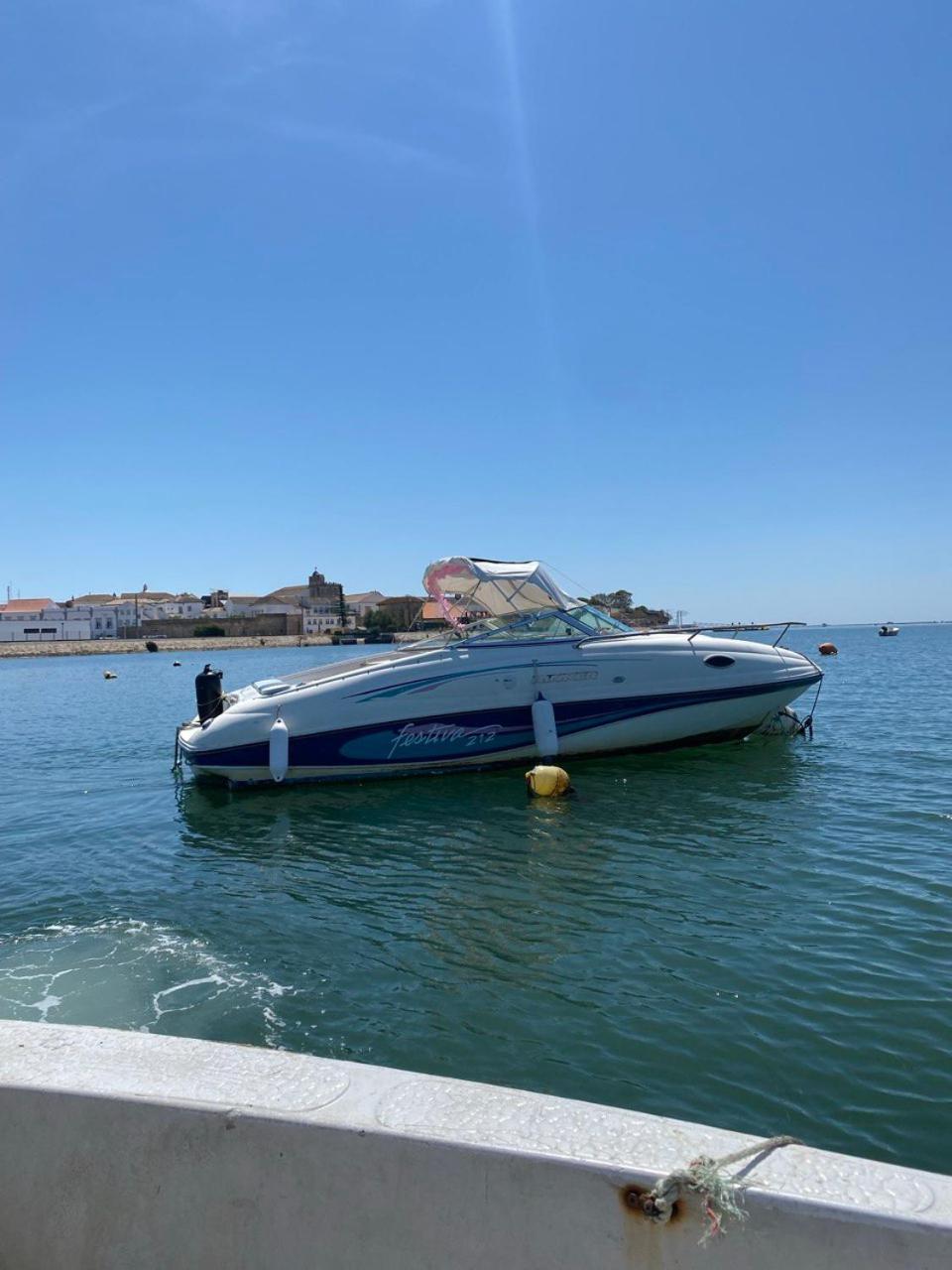 Guestboat Milagre *