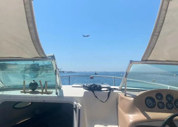 Guestboat Milagre